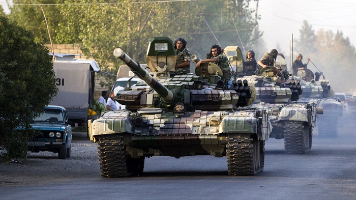 Azerbaijani tanks shell breakaway region killing one
